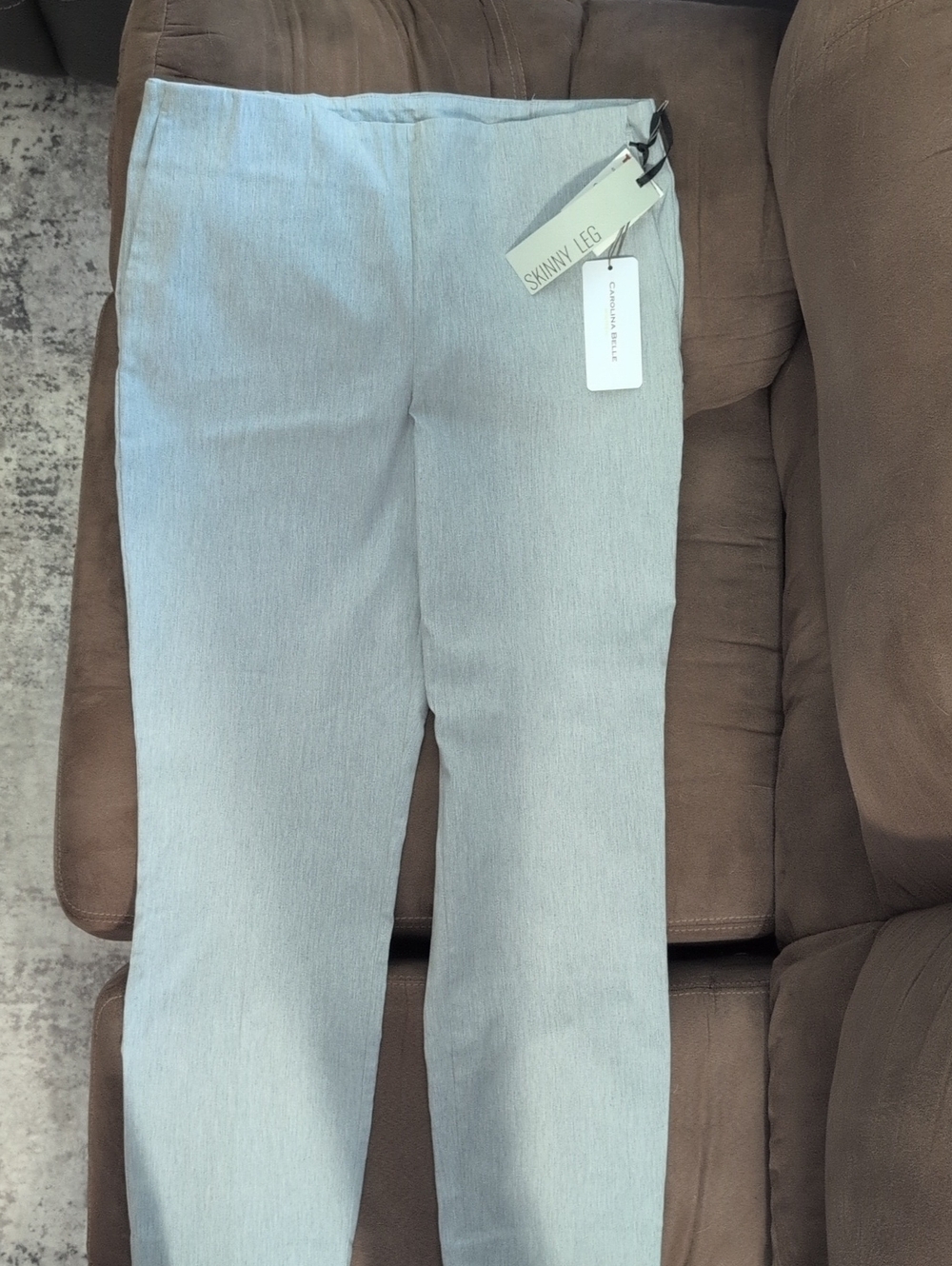 Carolina Belle  Light Gray Skinny Leg Pants For WOMEN 10, PULL ON